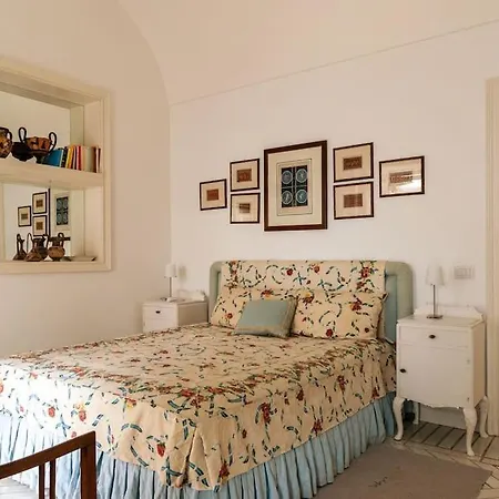 Beautiful With View In The Heart Of Ferienhaus Capri