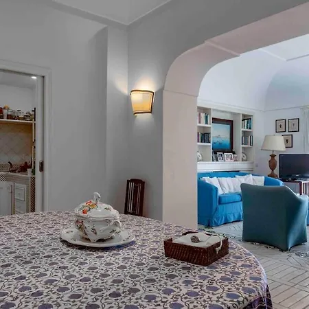 Beautiful With View In The Heart Of Holiday home Capri