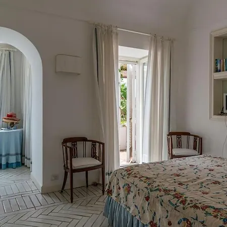 Holiday home Beautiful With View In The Heart Of