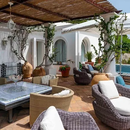 Holiday home Beautiful With View In The Heart Of *